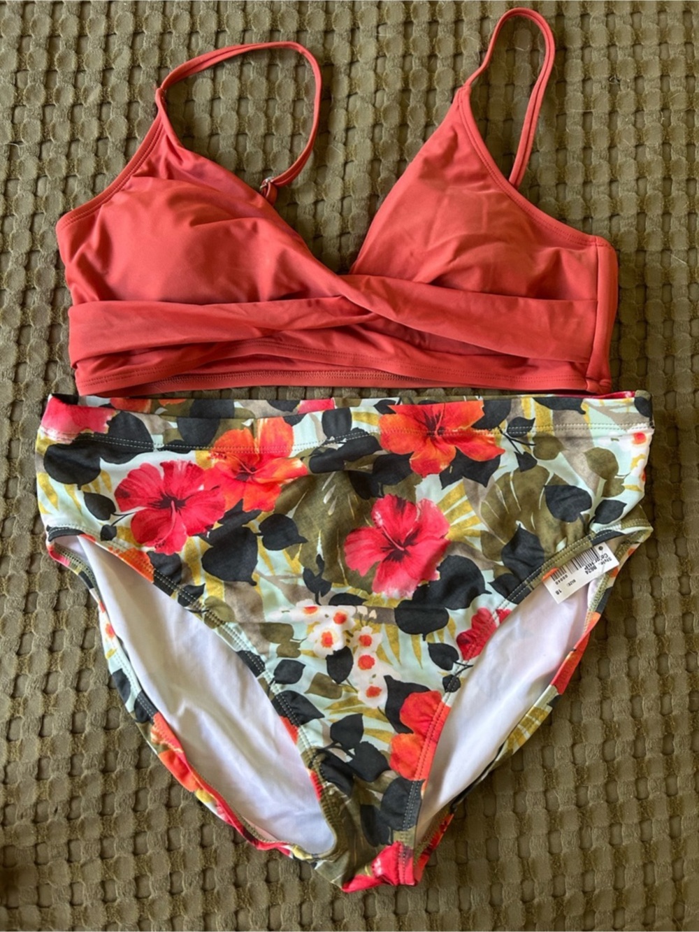 Floral Bikini Set in Pink Like New